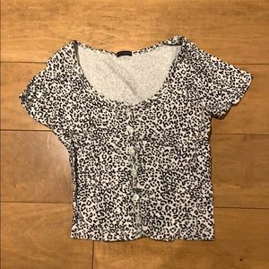 BRANDY MELVILLE ZELLY TOP🖤🤍